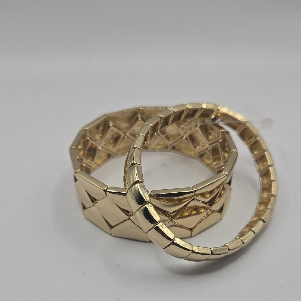 New Cache Gold Tone Polished Stretch Bracelet Set